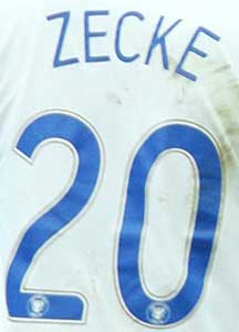 Die Zecke auf dem Trikot